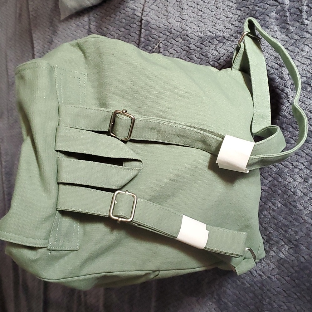 Canvas backpack - Picture 2 of 4
